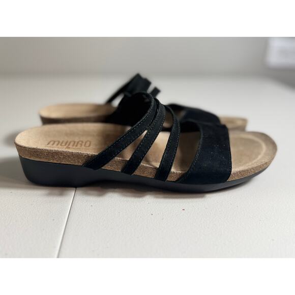 Munro Gamala women's sandals black suede strappy slide flat Sz 10.5 - Picture 2 of 8